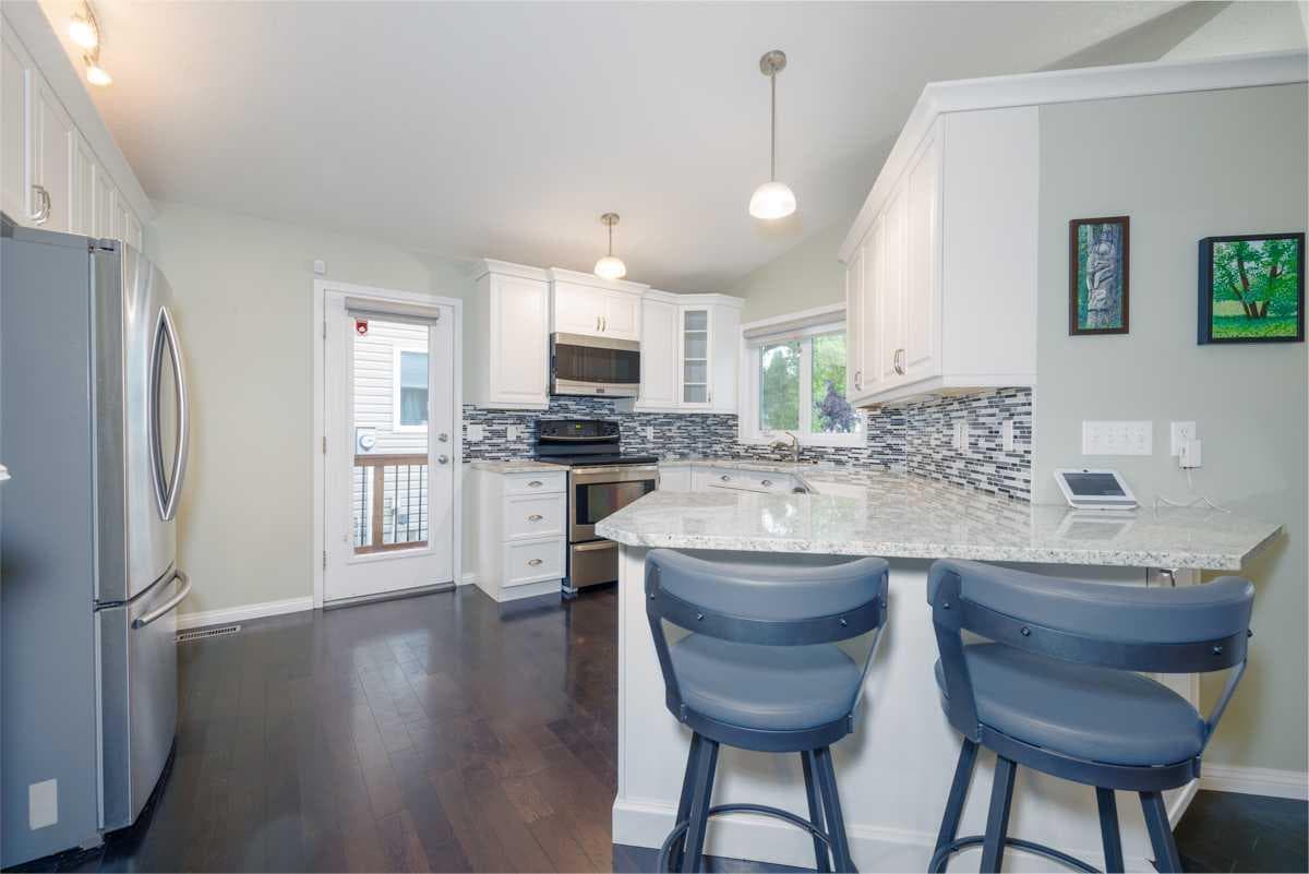 36 Sandpiper Way NW