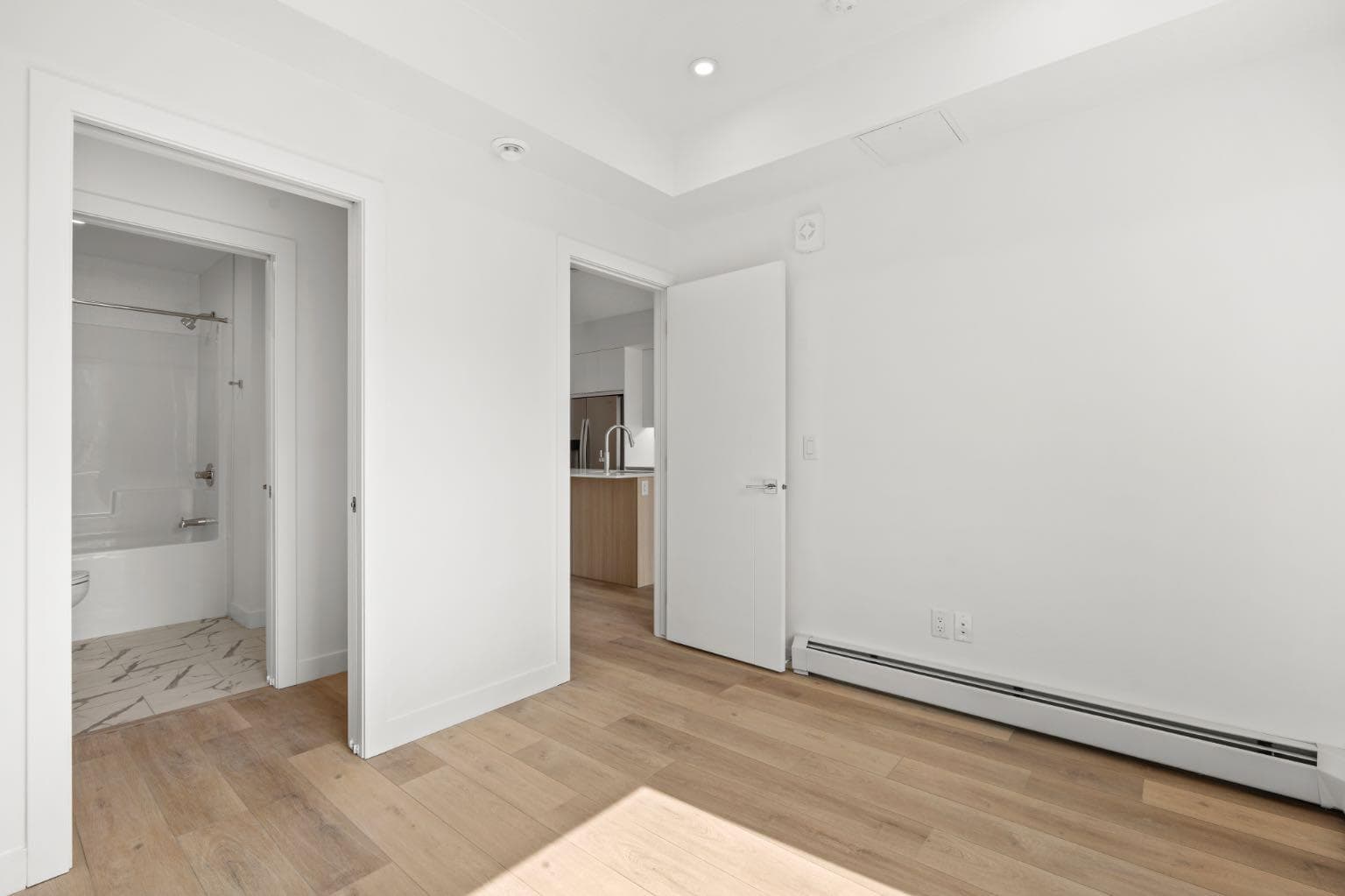 4214, 150 Carrington Gate NW