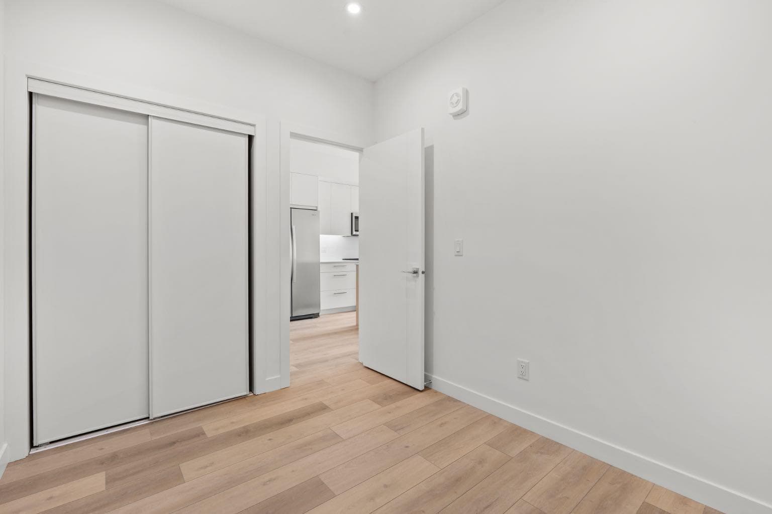4214, 150 Carrington Gate NW