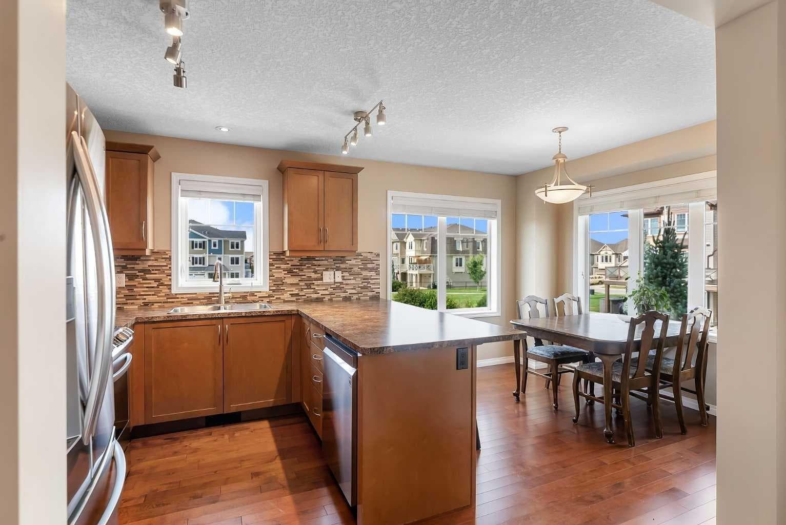 129 Windstone Mews 