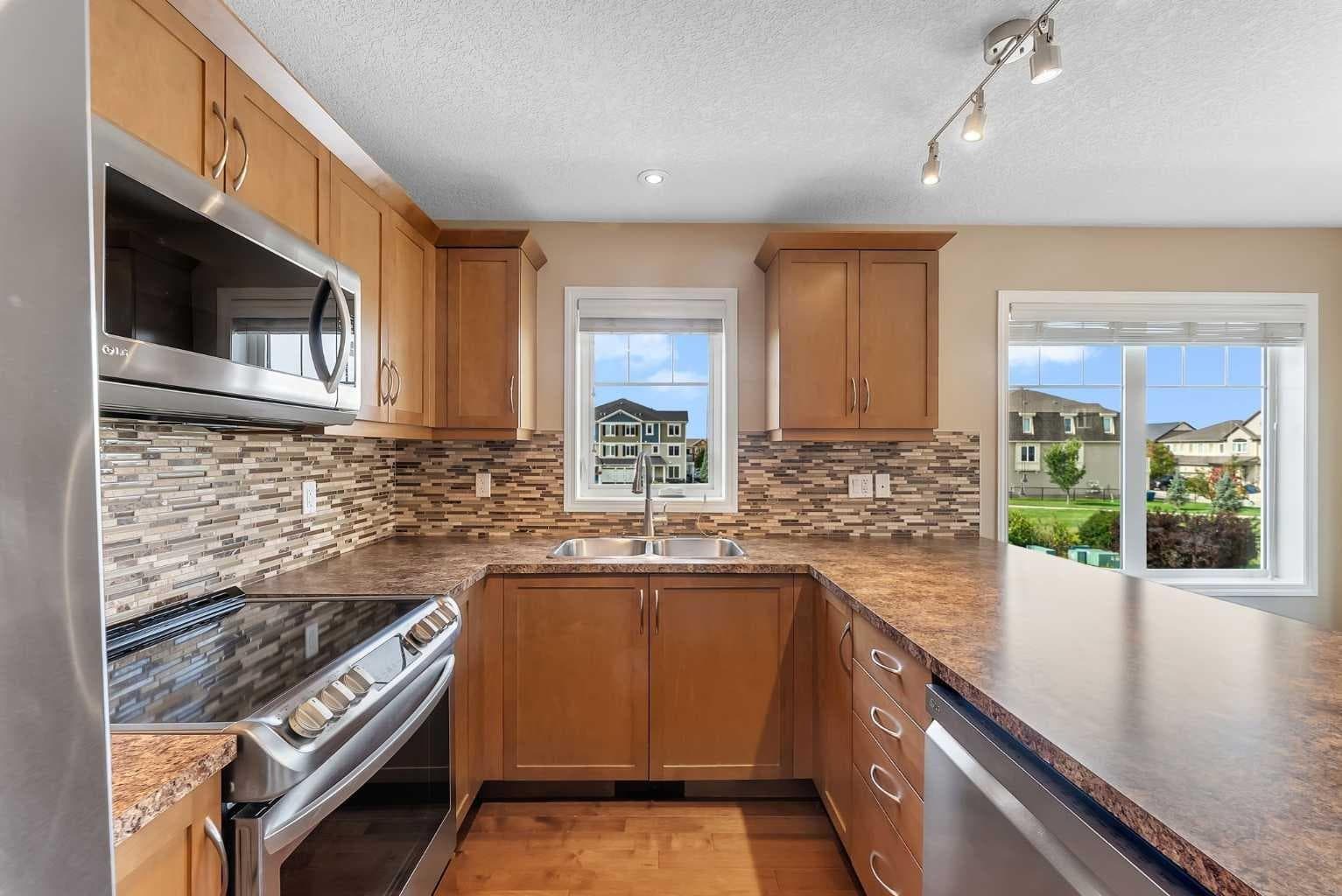 129 Windstone Mews 