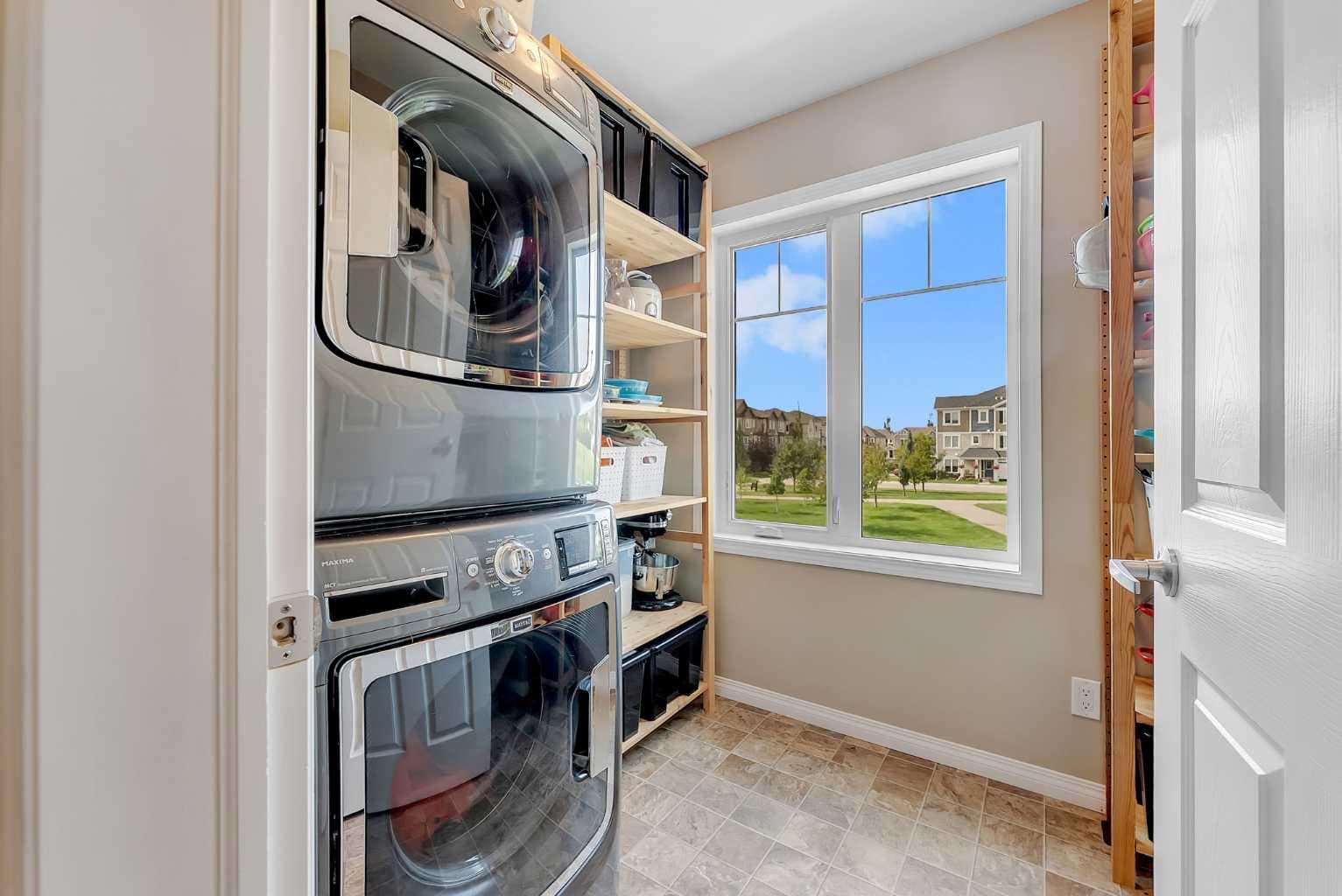 129 Windstone Mews 