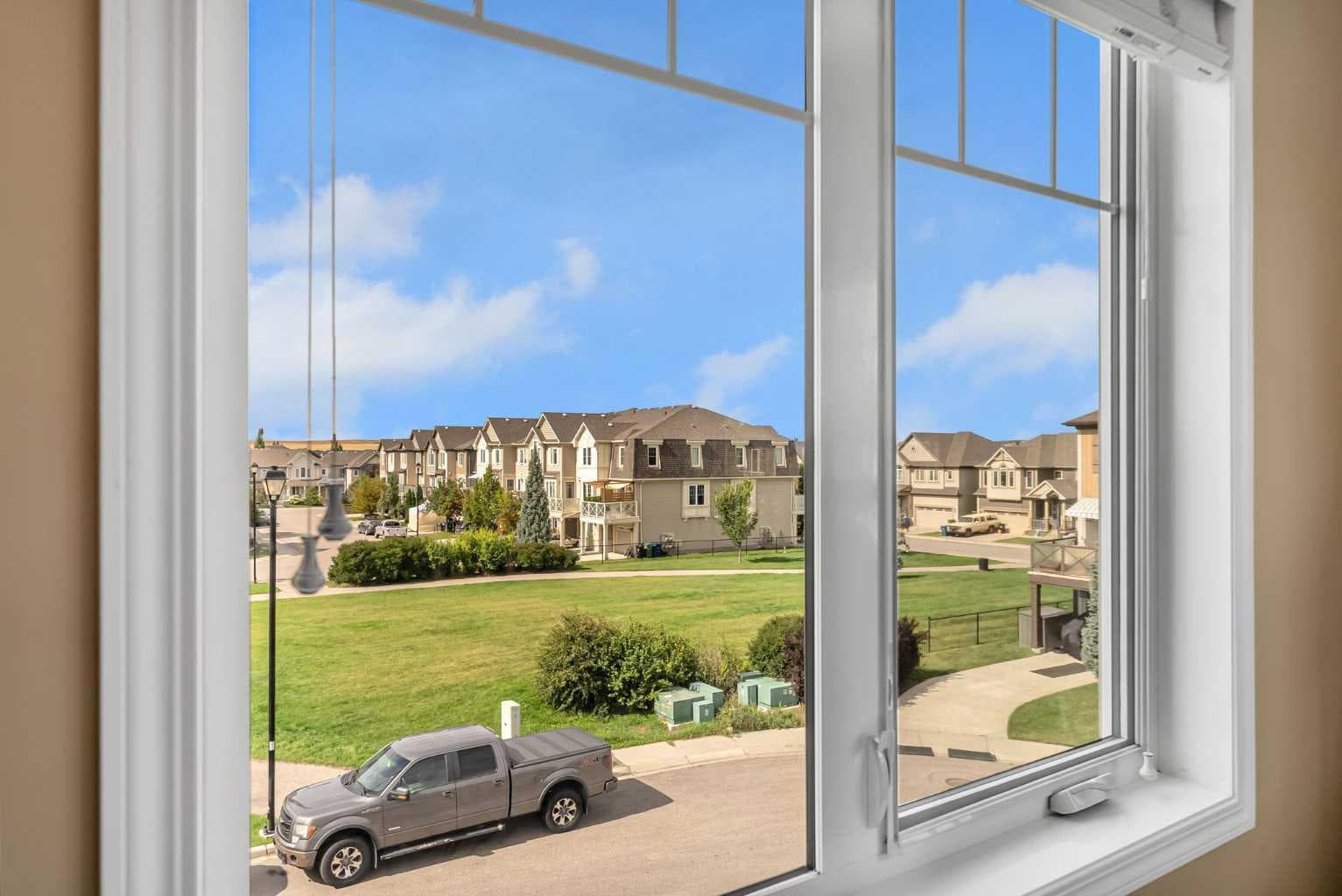 129 Windstone Mews 