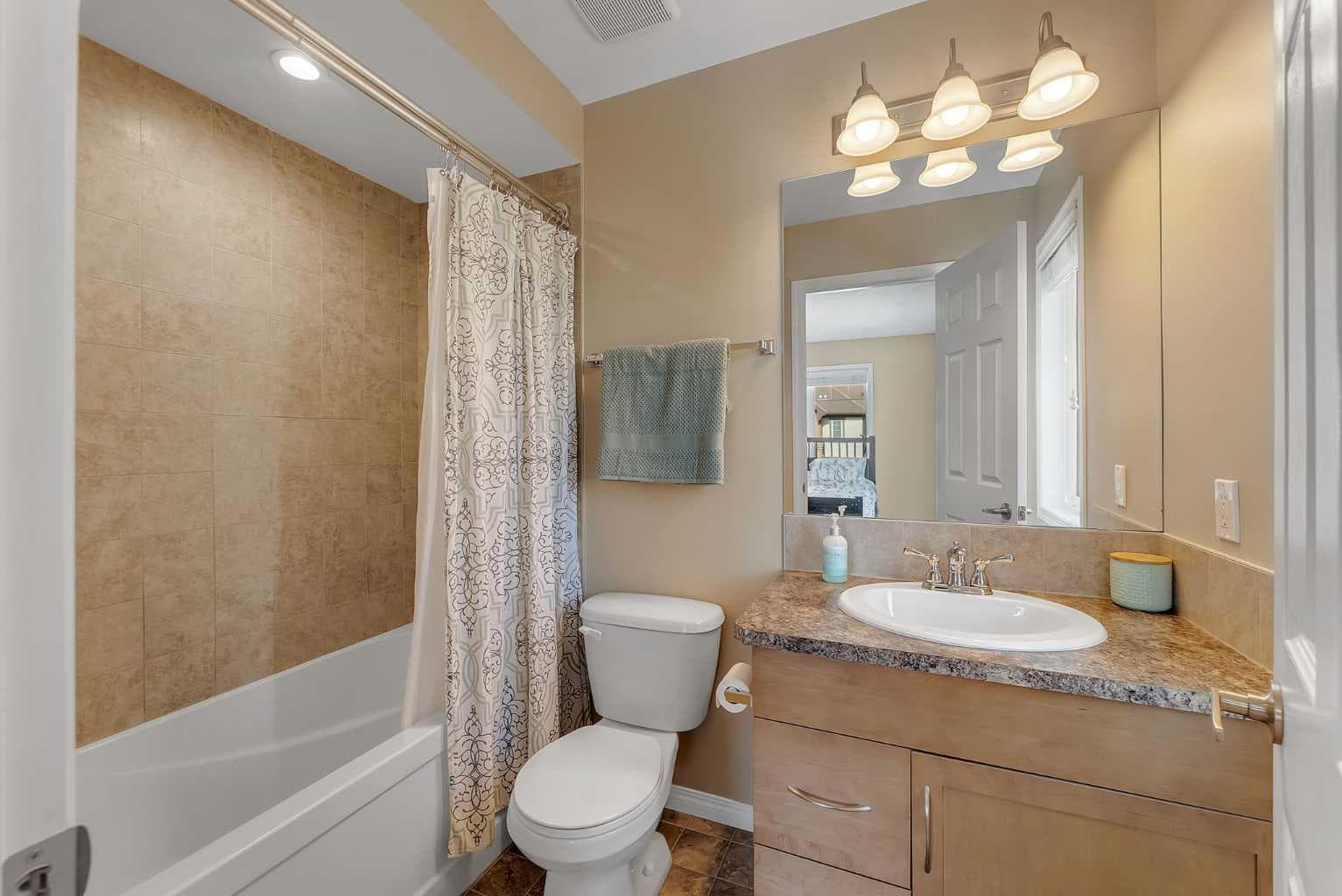 129 Windstone Mews 