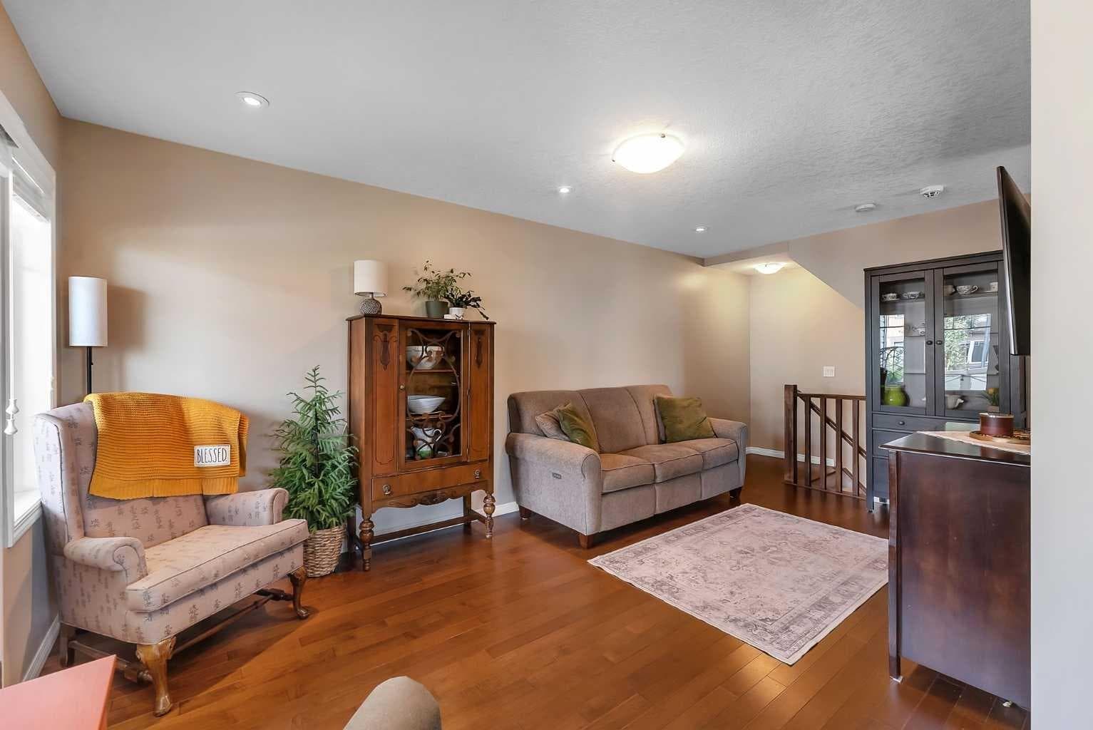 129 Windstone Mews 