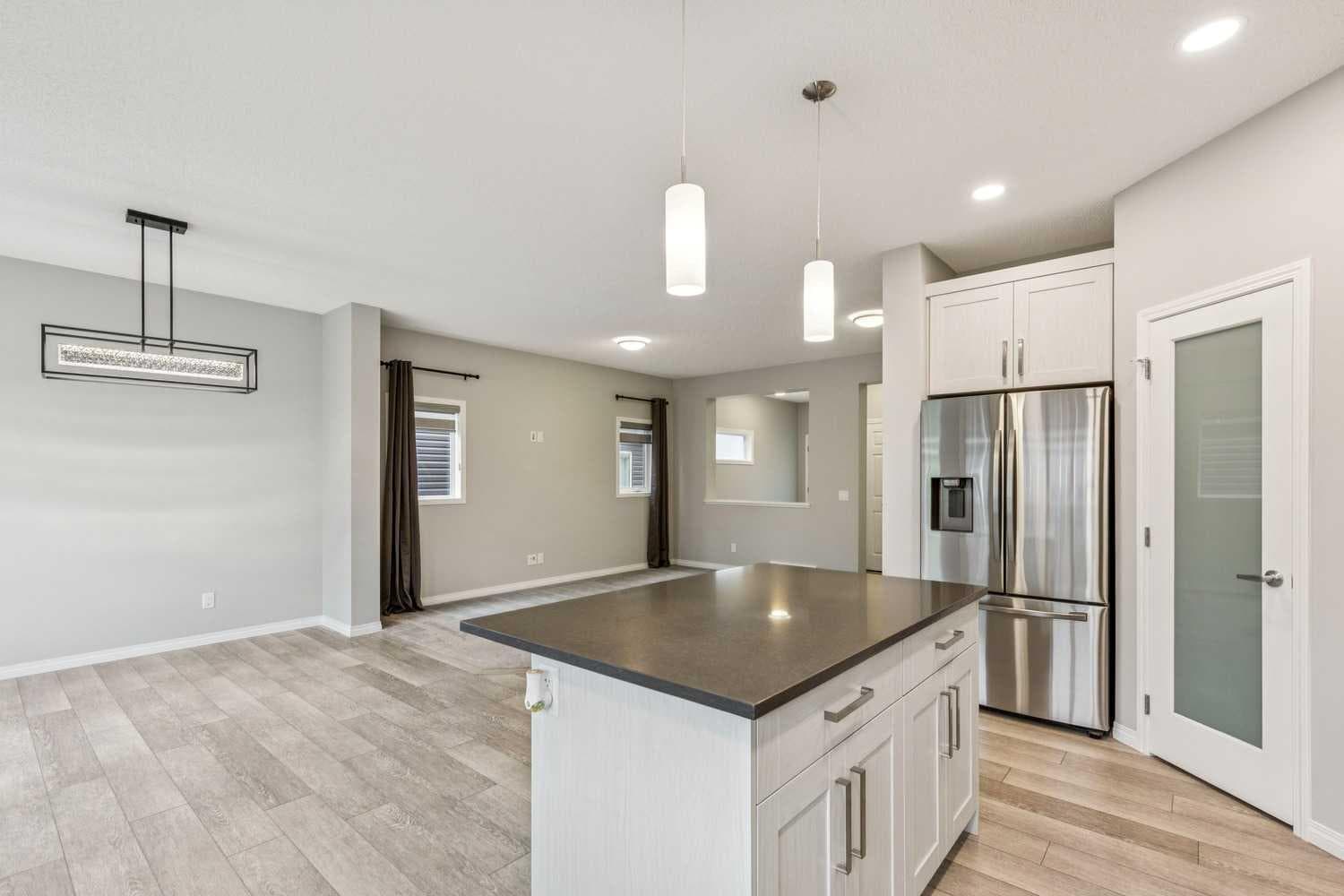 1020 Chinook Gate Heath SW