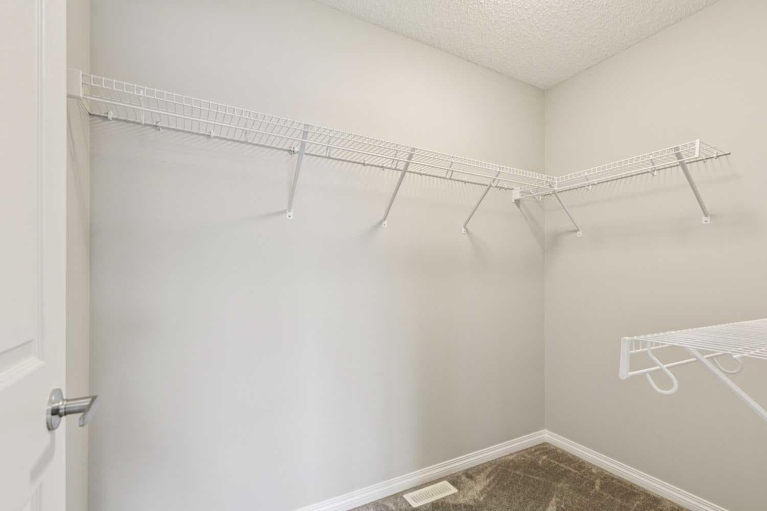 1020 Chinook Gate Heath SW