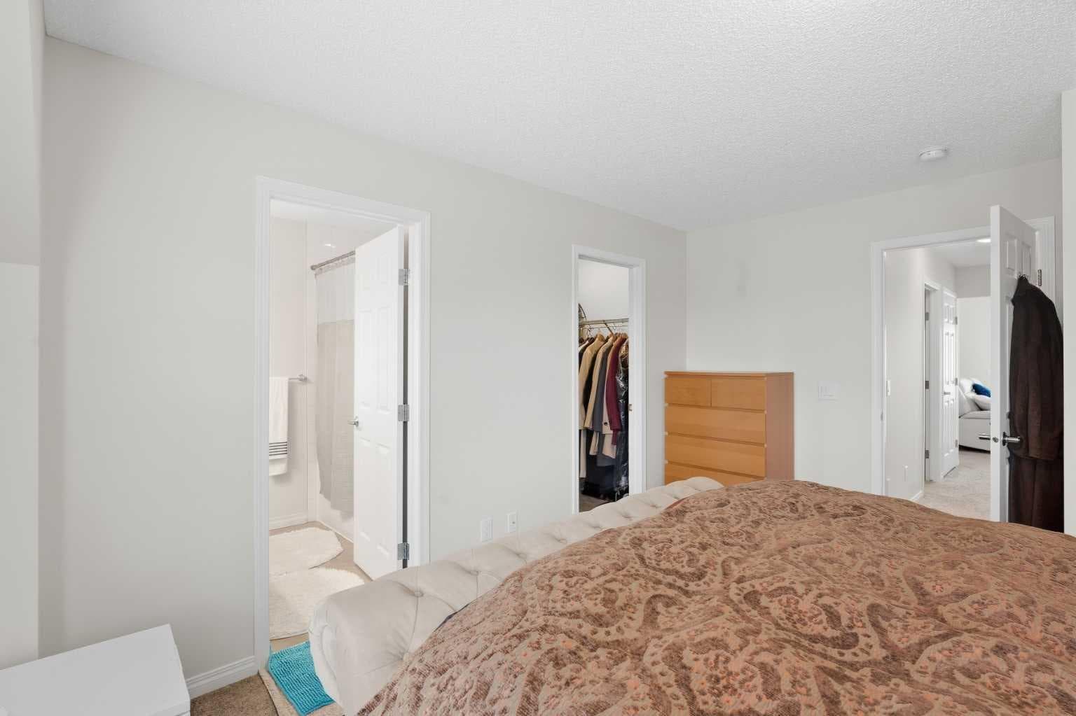 243 Windford Crescent SW