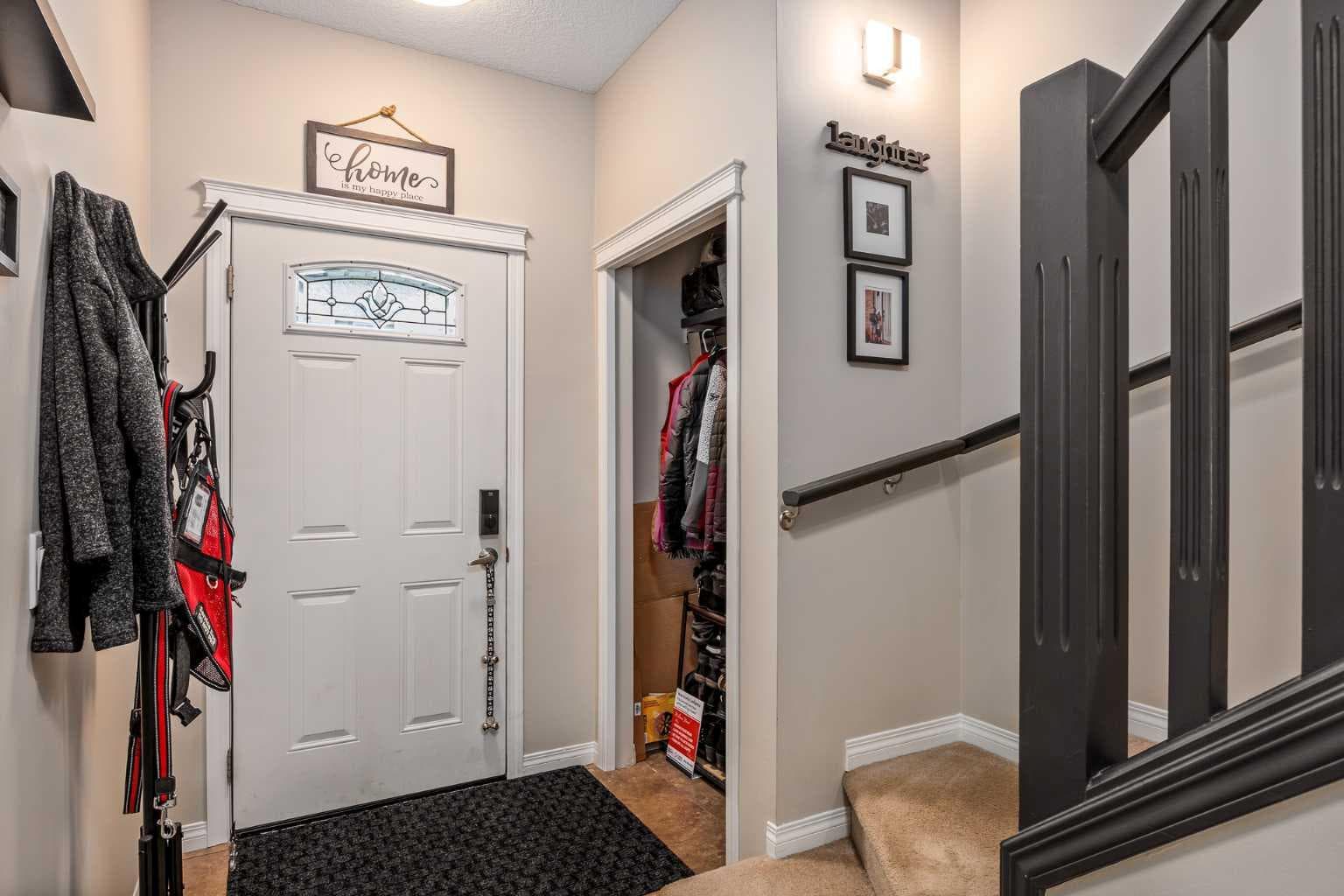 604, 620 Luxstone Landing SW