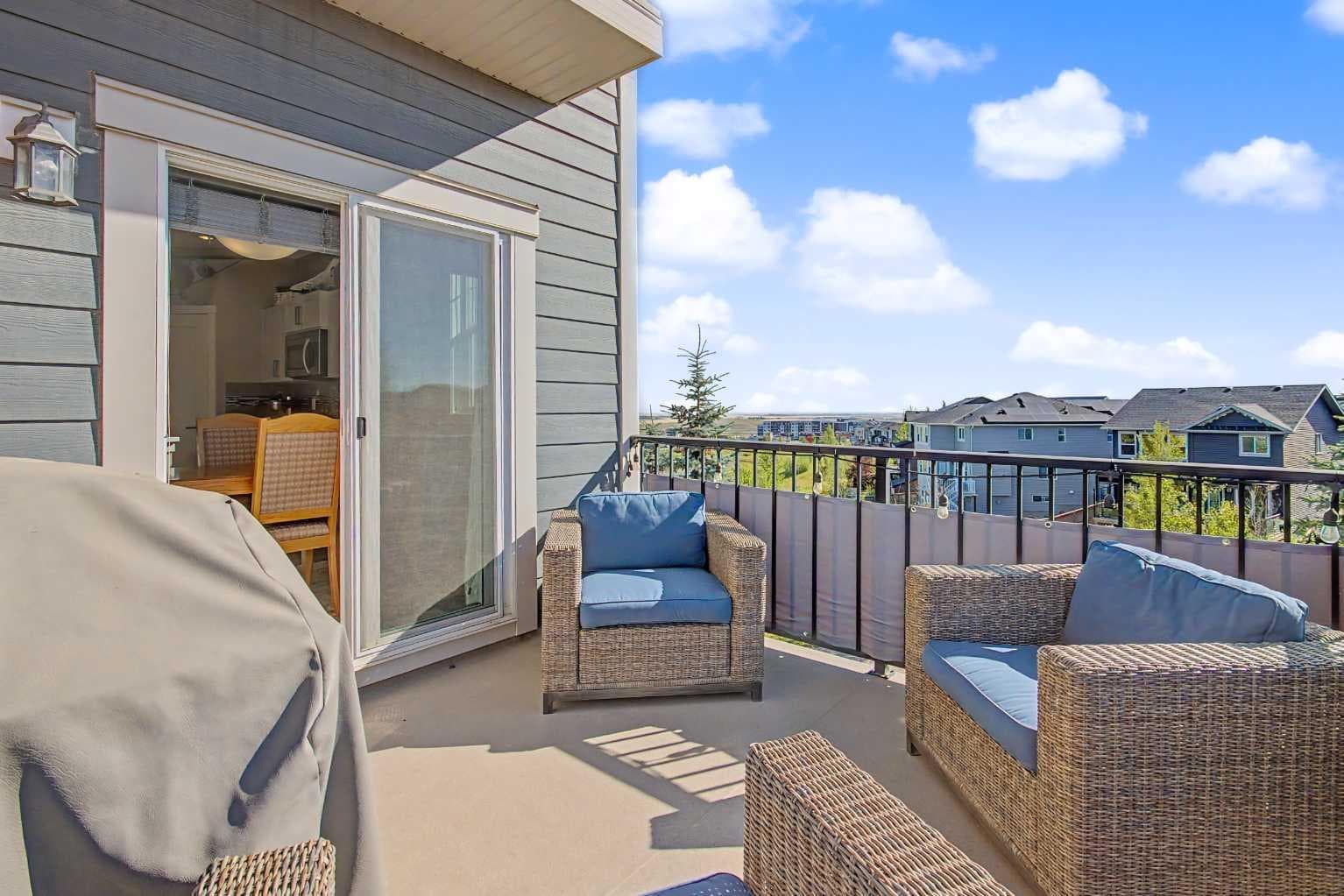302, 428 Nolan Hill Drive NW