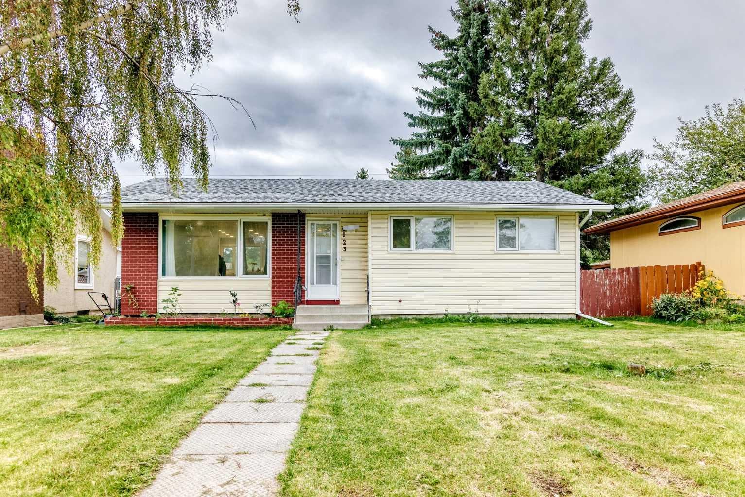 4123 Maryvale Drive NE