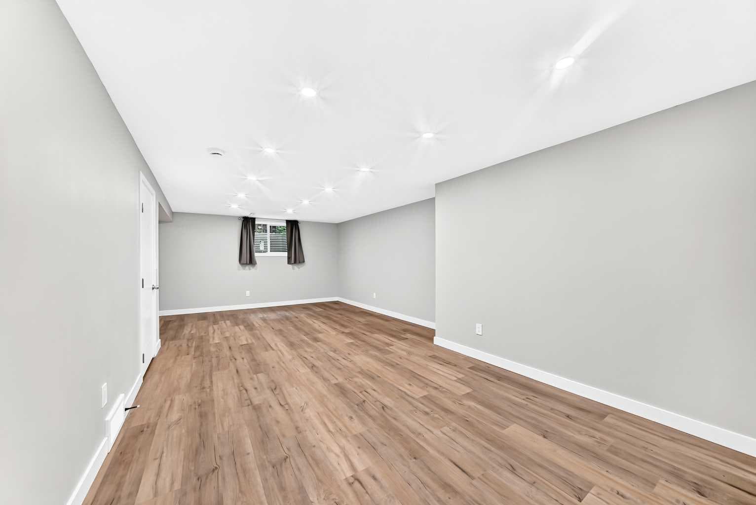 4123 Maryvale Drive NE