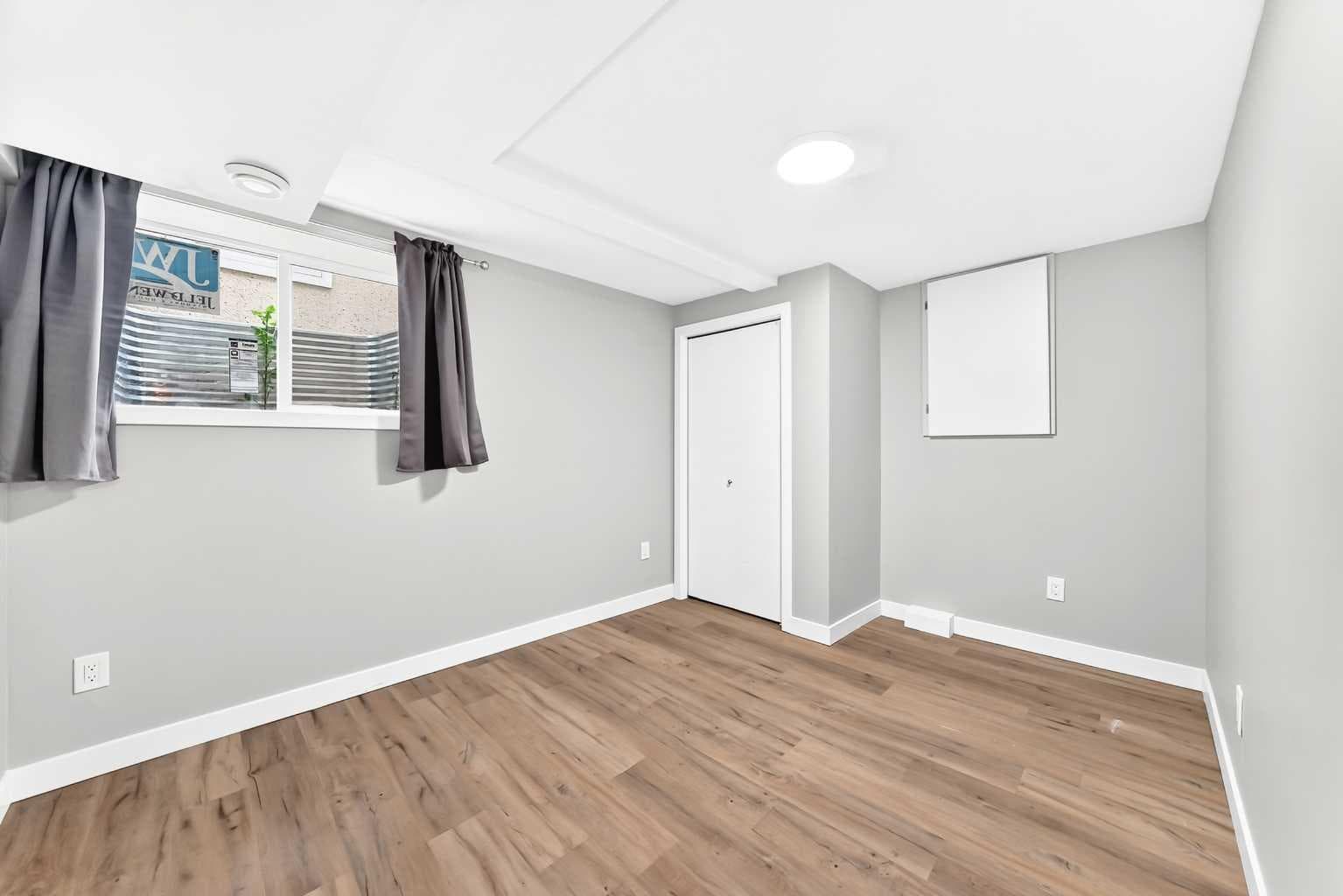 4123 Maryvale Drive NE