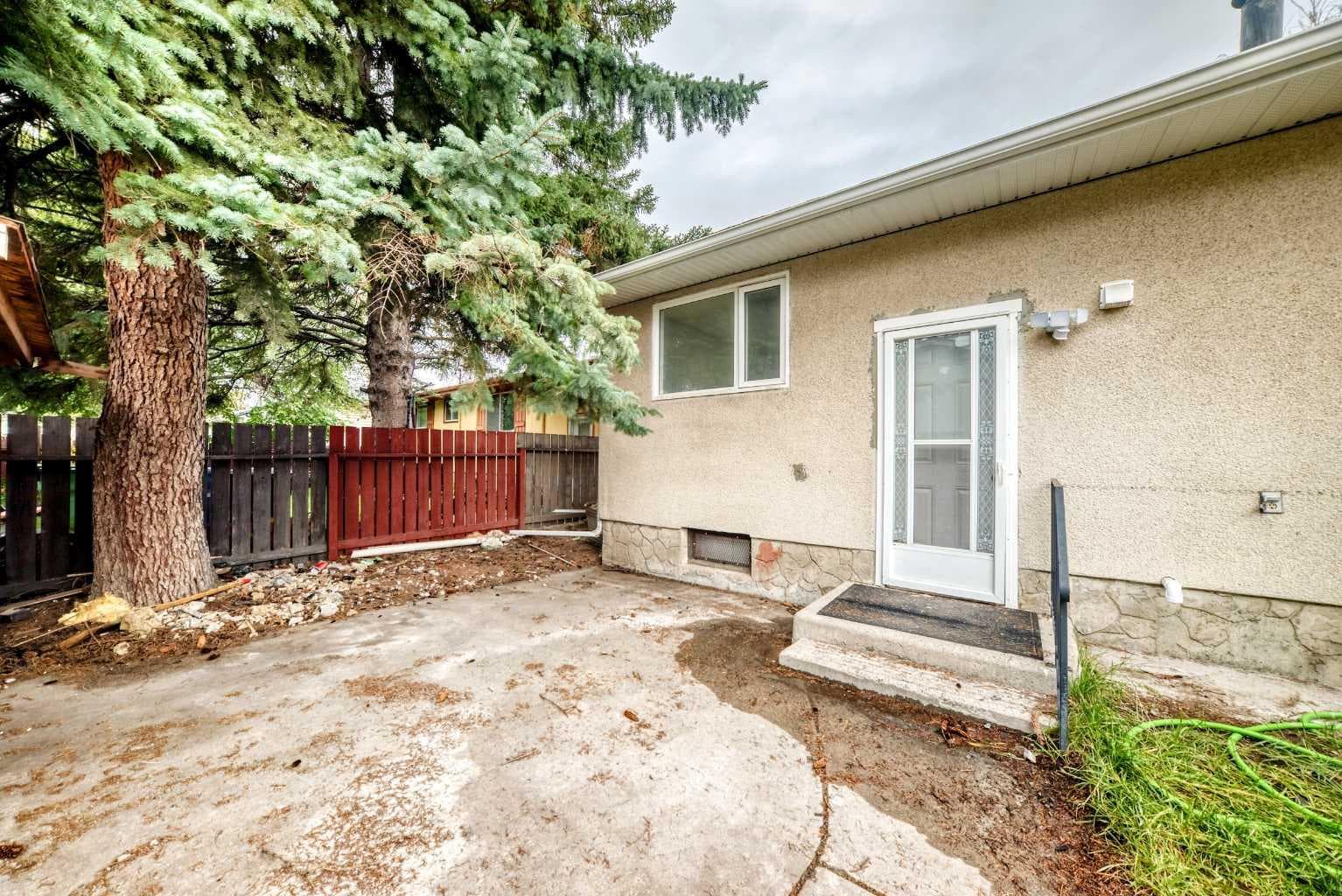4123 Maryvale Drive NE