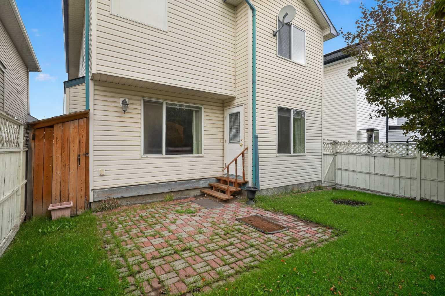 373 Bridlewood Avenue SW