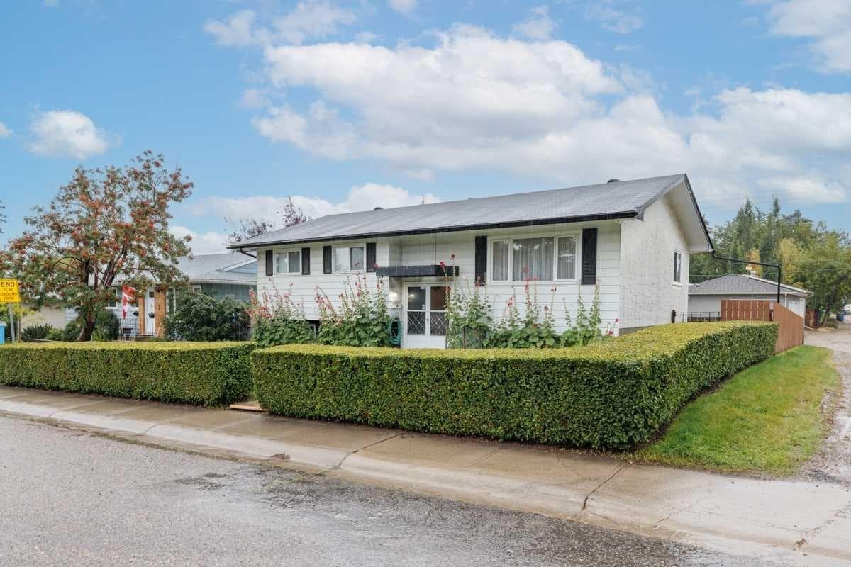 67 Huntham Road NE