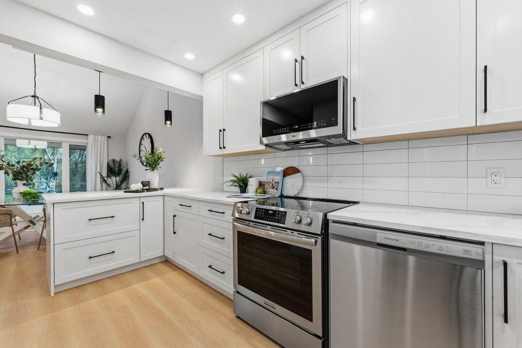 64 Doverview Place SE