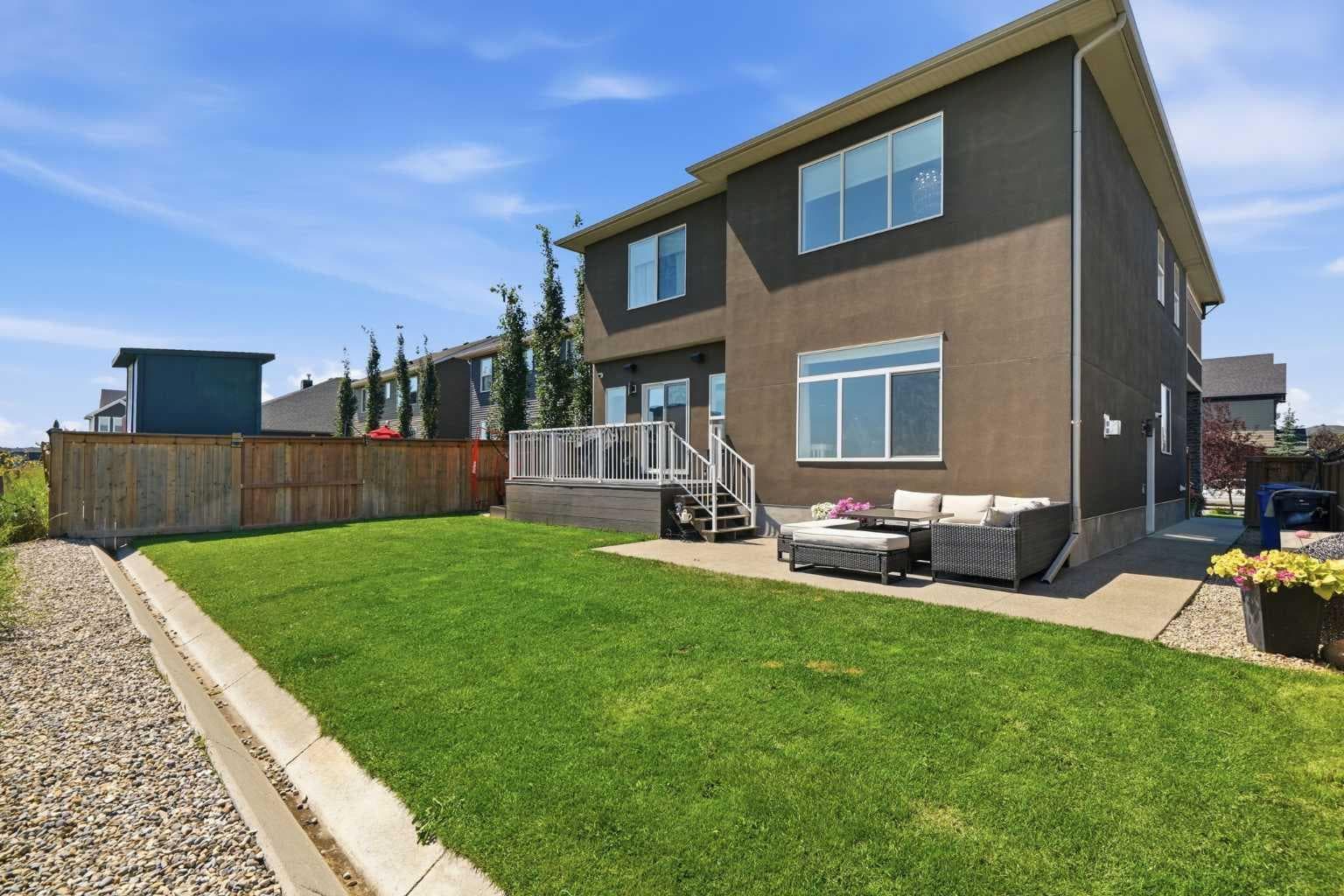 114 Kinniburgh Road 