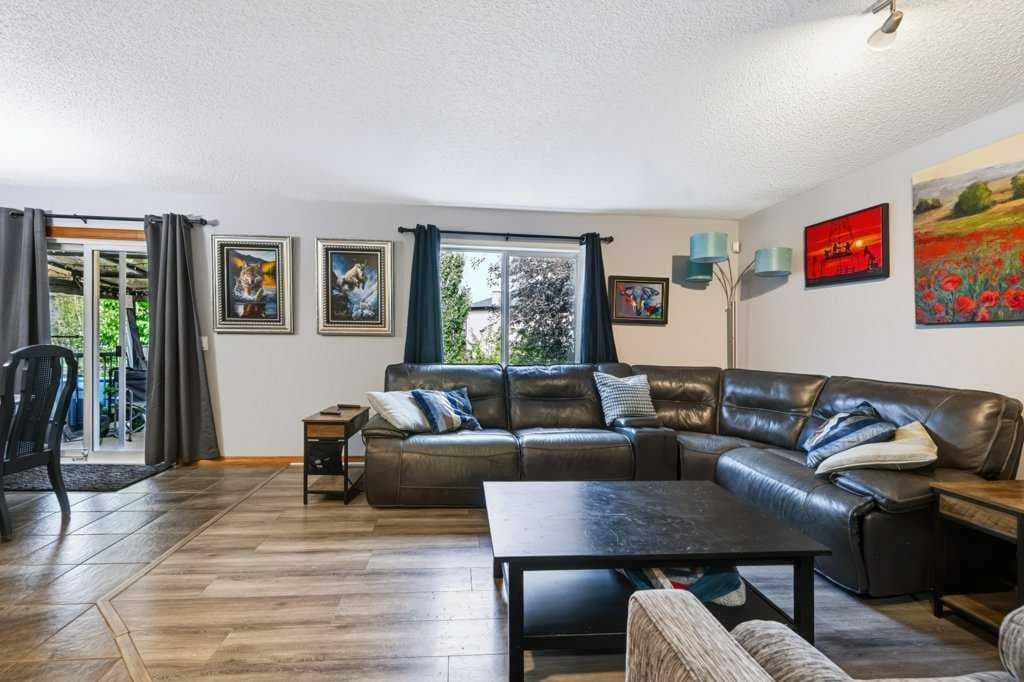 81 Chapman Close SE