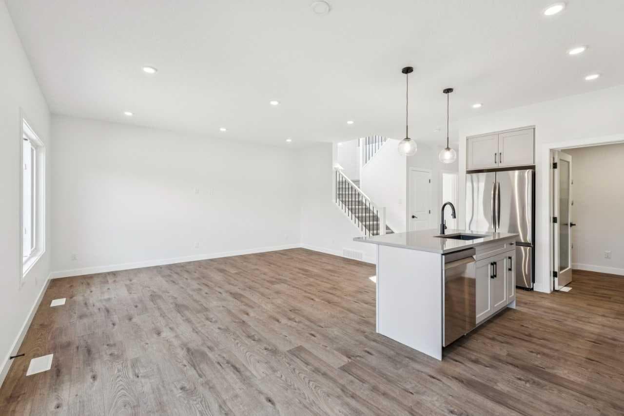 114 Cornerbrook Crescent NE