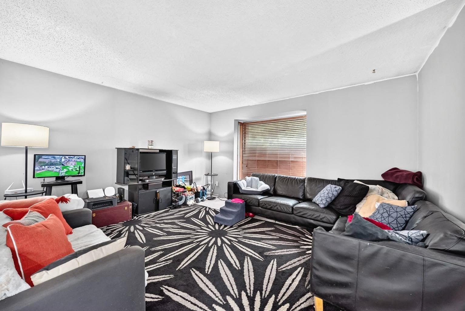 33 Aberdare Way NE