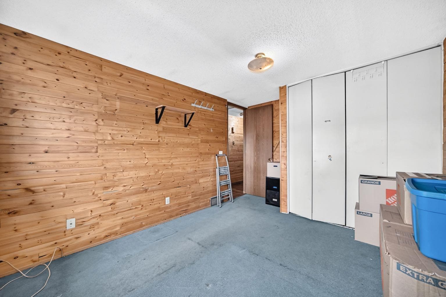 33 Aberdare Way NE