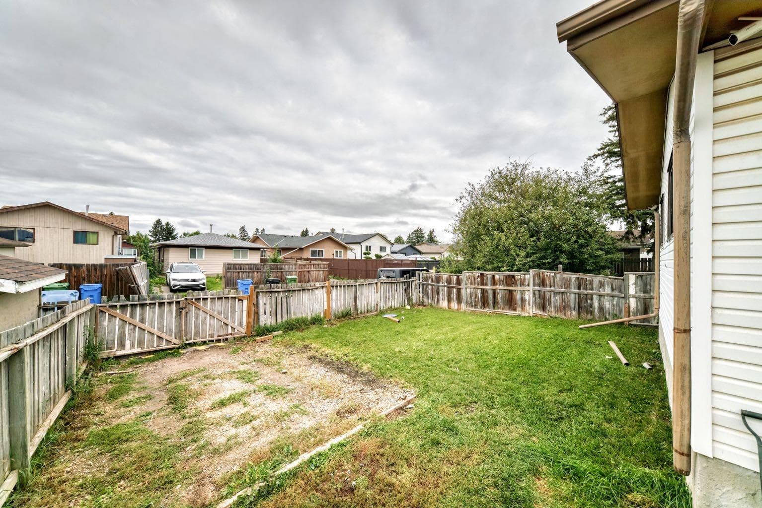 33 Aberdare Way NE