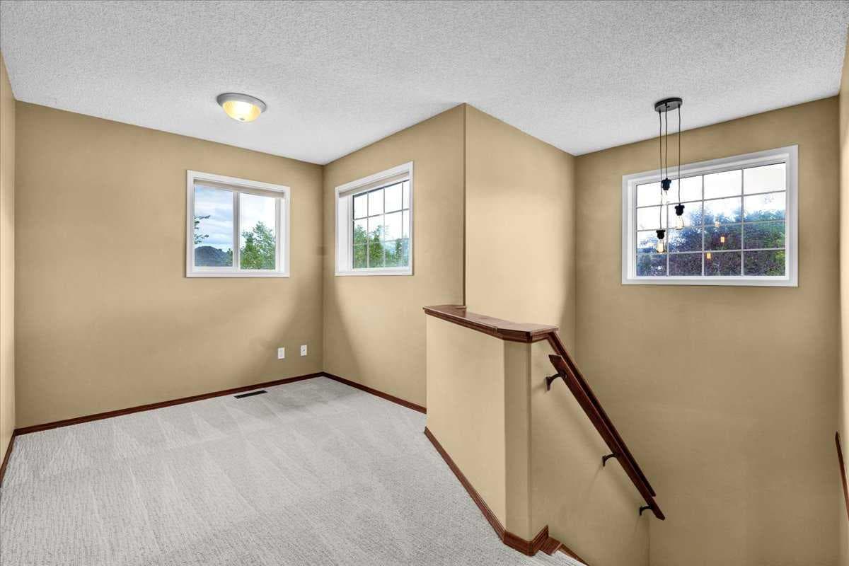 6 Hidden Valley Gardens NW