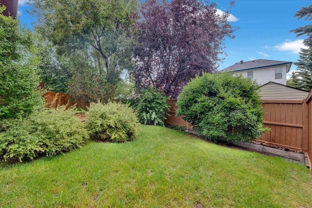 6 Hidden Valley Gardens NW