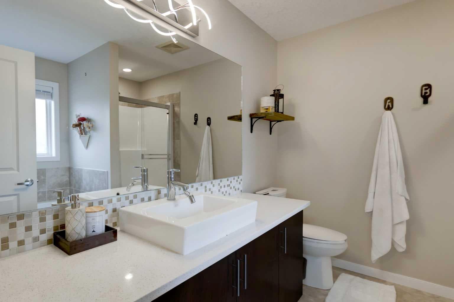 26 Walden Court SE
