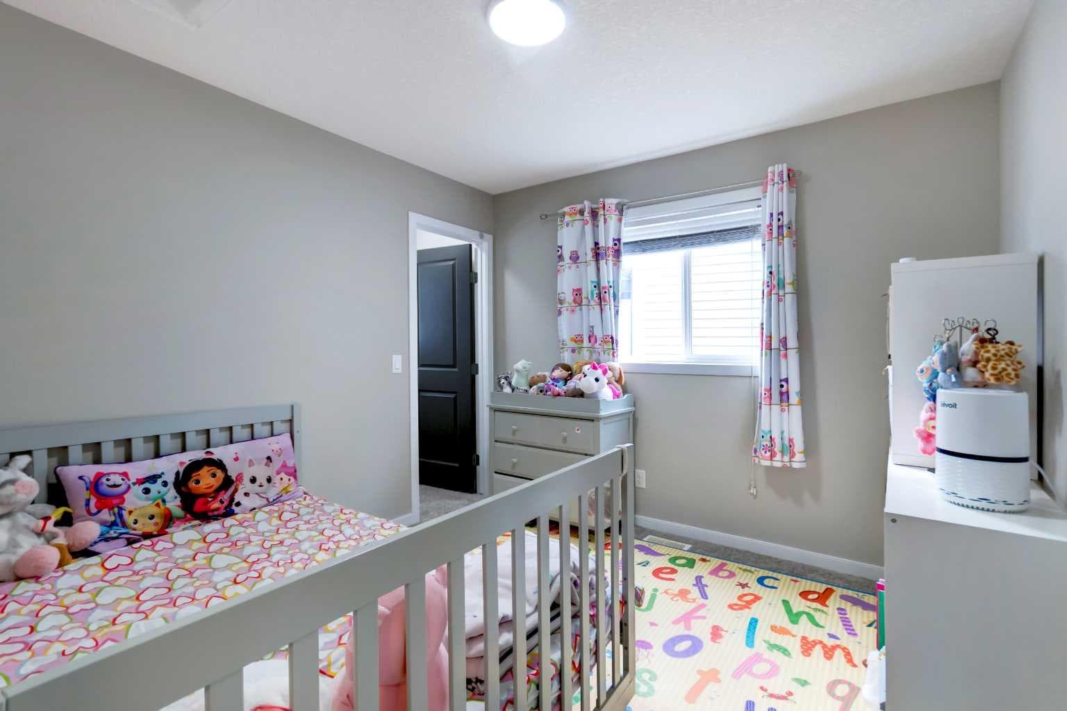 26 Walden Court SE