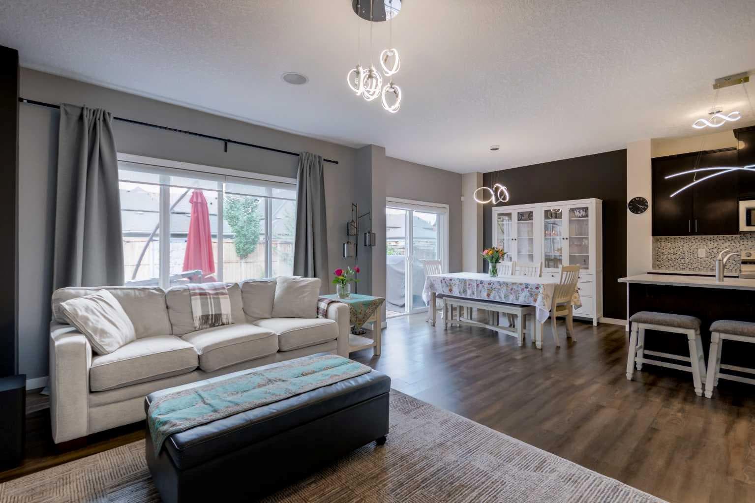 26 Walden Court SE