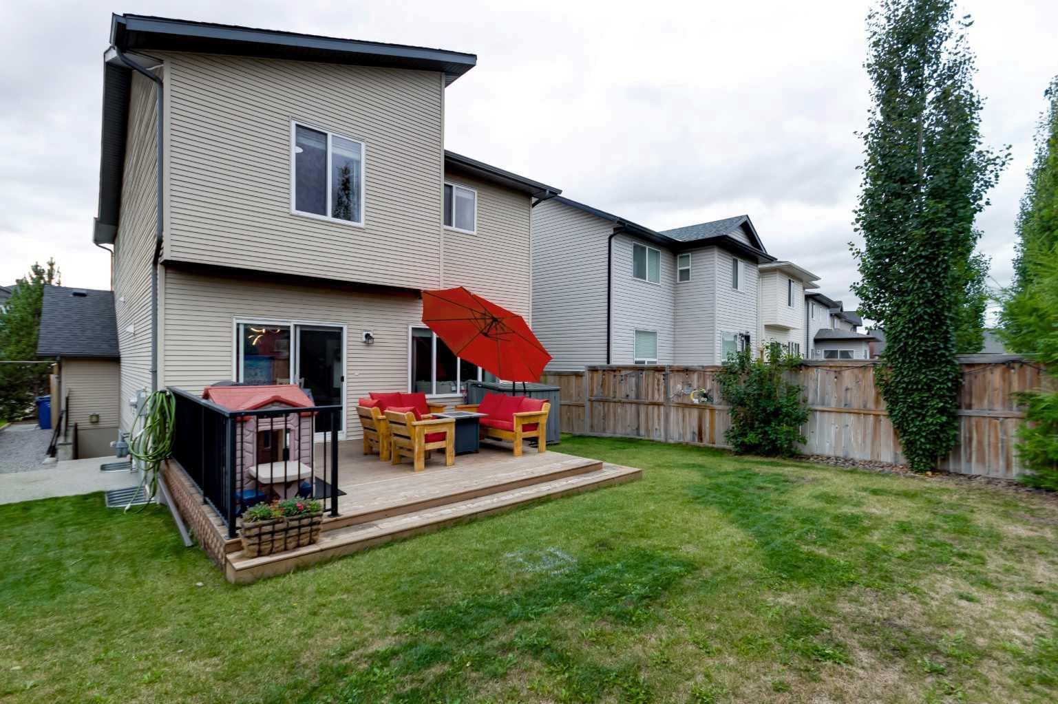 26 Walden Court SE