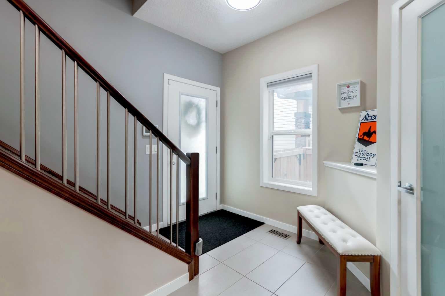 26 Walden Court SE