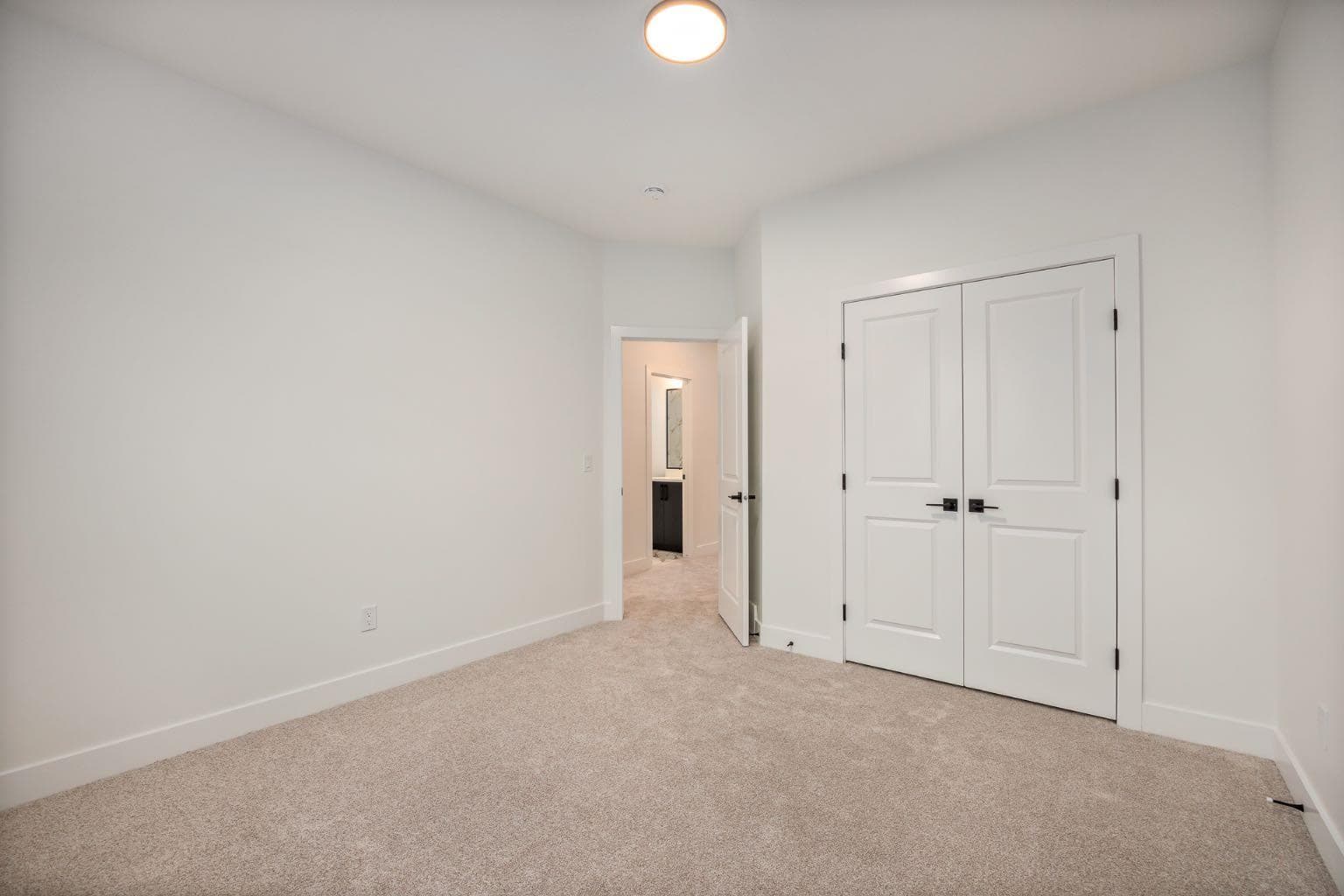 65 Topaz Place 