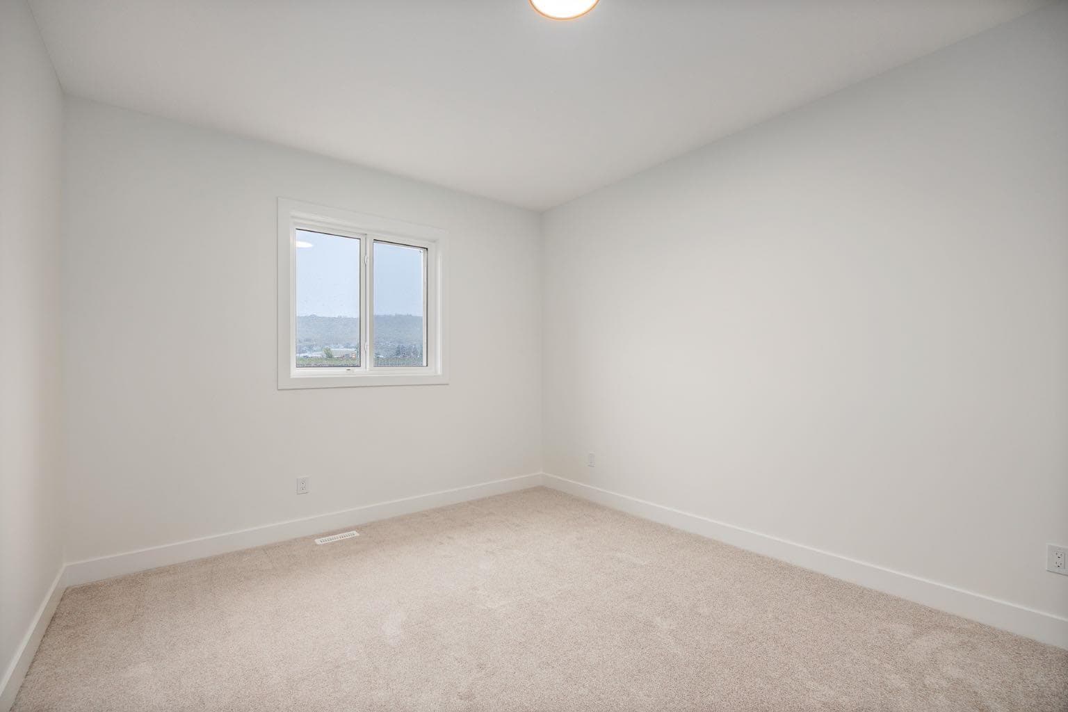 65 Topaz Place 