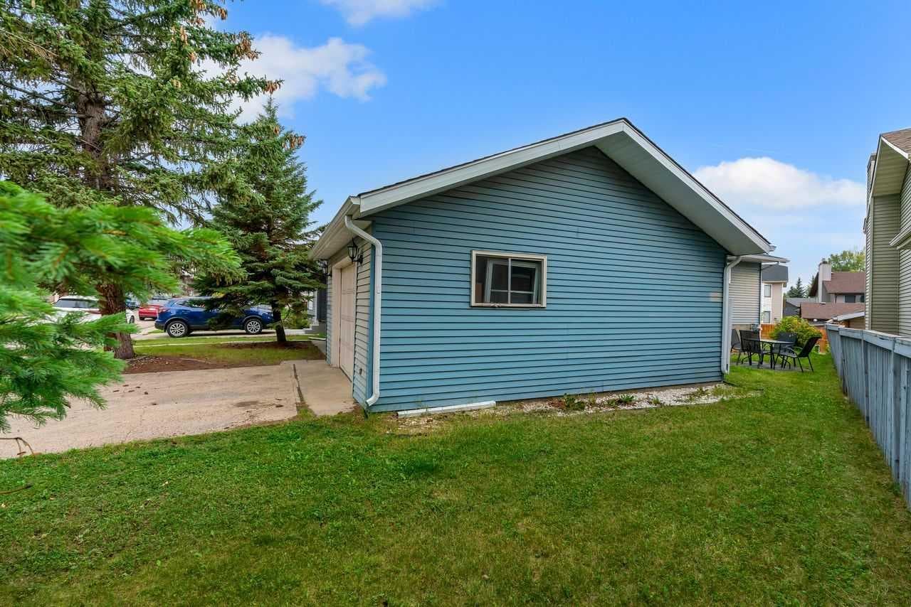 91 Riverbrook Way SE
