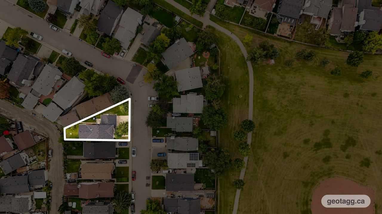 91 Riverbrook Way SE