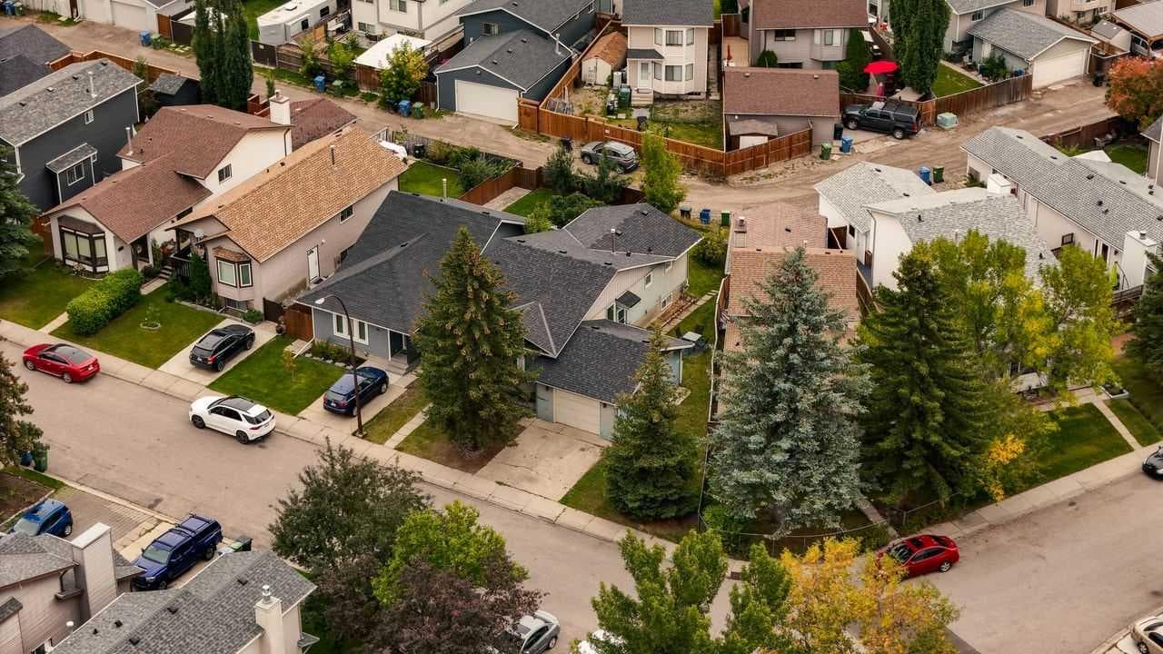 91 Riverbrook Way SE