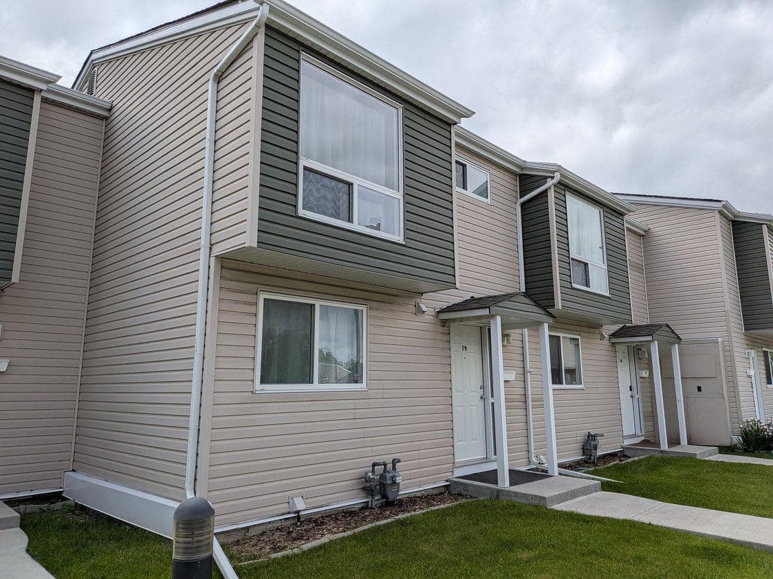19, 5425 Pensacola Crescent SE