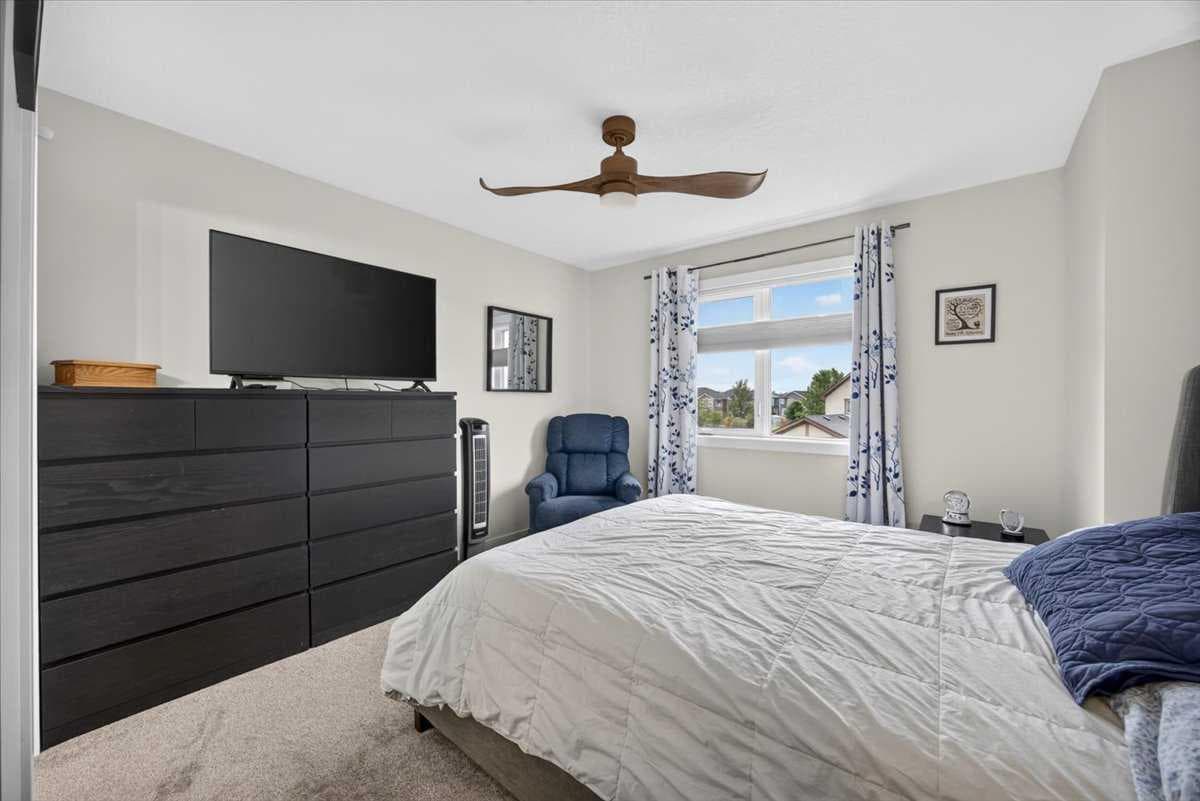 2584 Ravenslea Gardens SE
