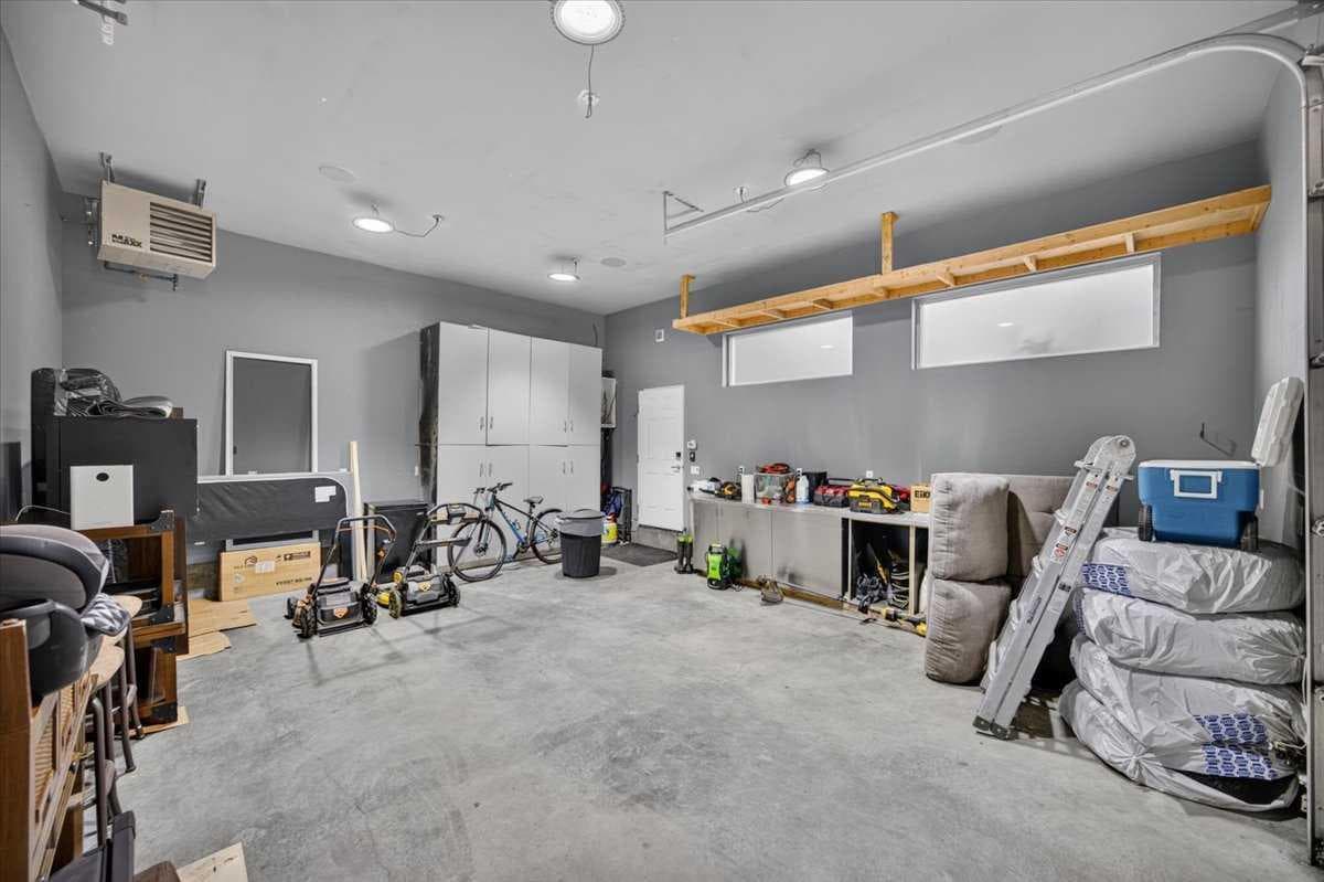 2584 Ravenslea Gardens SE