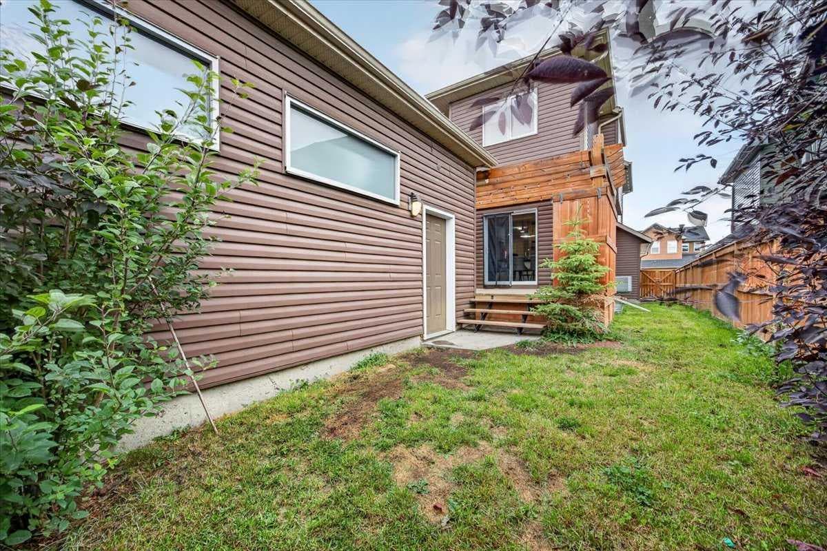 2584 Ravenslea Gardens SE