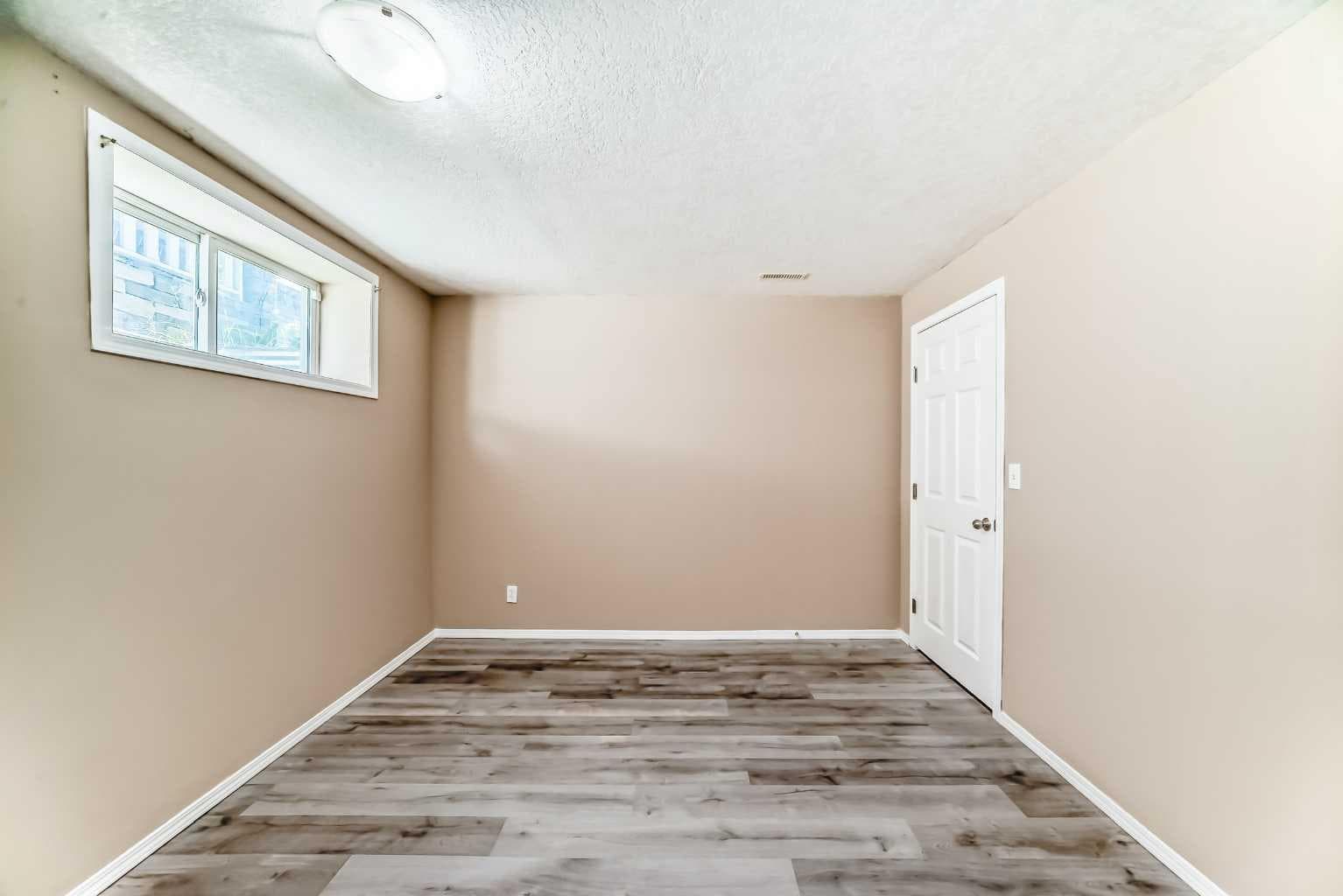10 Hidden Creek Heights NW