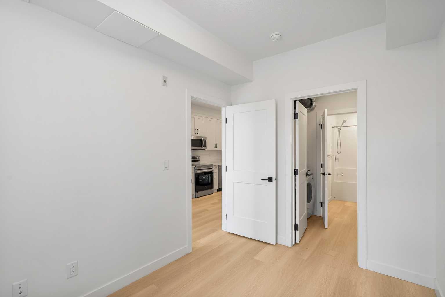 1309, 200 Seton Circle SE