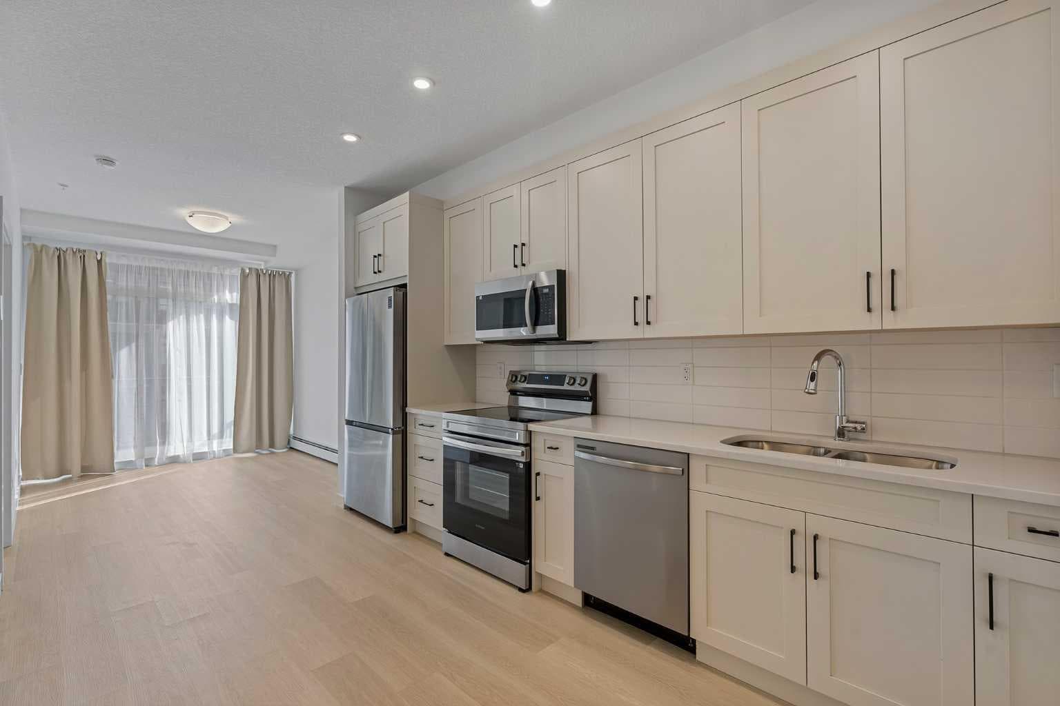 1309, 200 Seton Circle SE