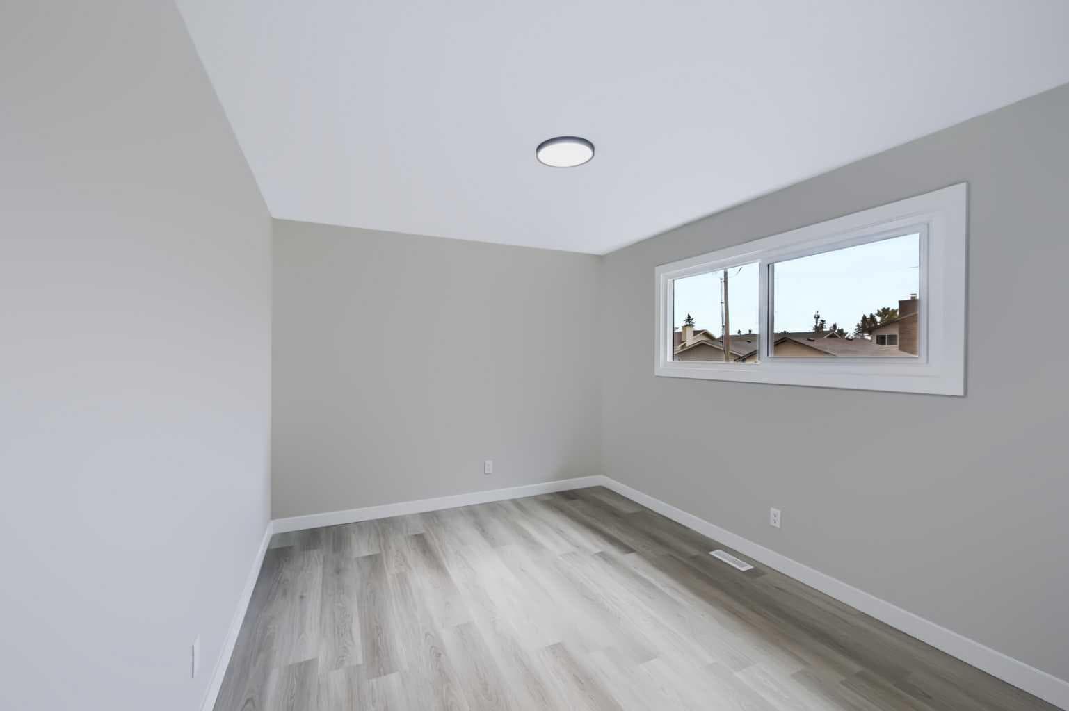 139 Falsby Road NE