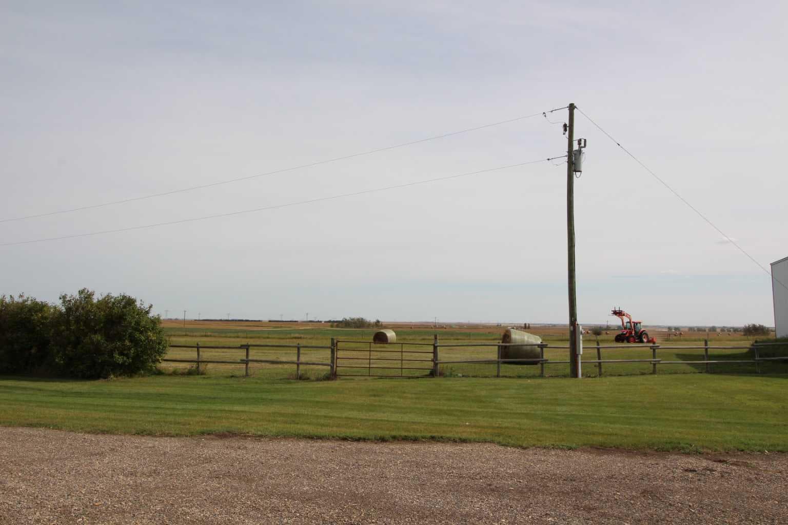 291055 Township Road 290  