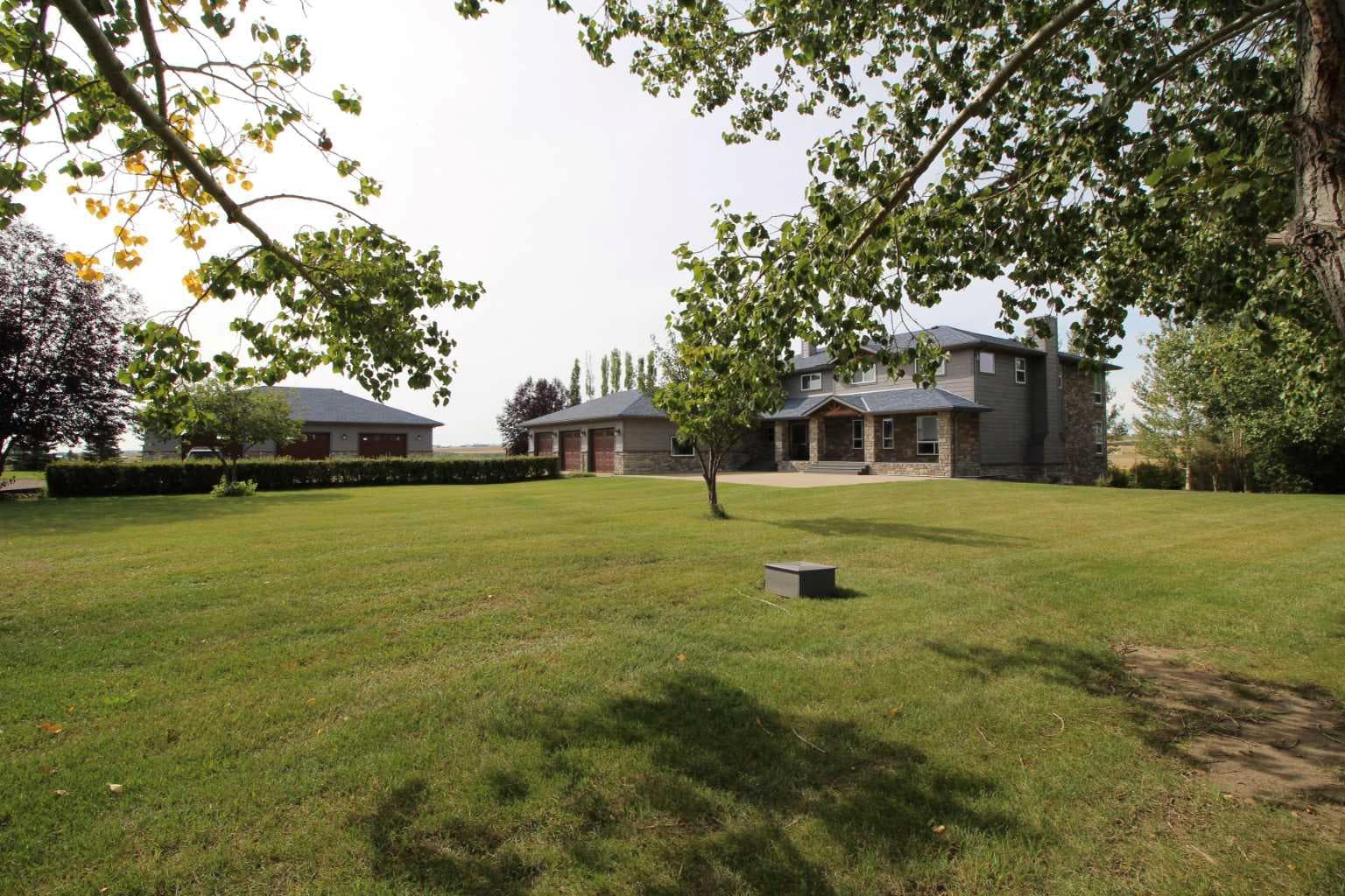 291055 Township Road 290  