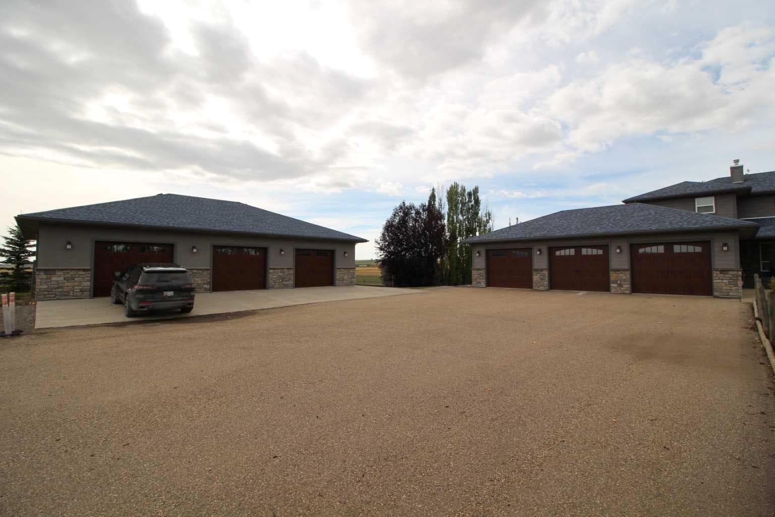291055 Township Road 290  